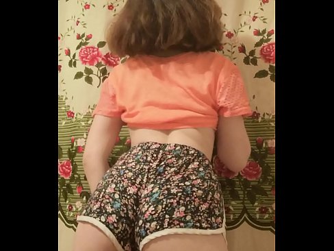 ❤️ Tânără sexy care se dezbracă de pantaloni scurți în fața camerei de filmat ️❌ at porn ro.dreamlandpassionfever.ru