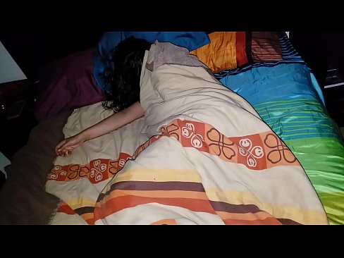 ❤️ Fiul vitreg care își ceartă tânăra mamă vitregă în timp ce ea doarme. ️❌ at porn ro.dreamlandpassionfever.ru